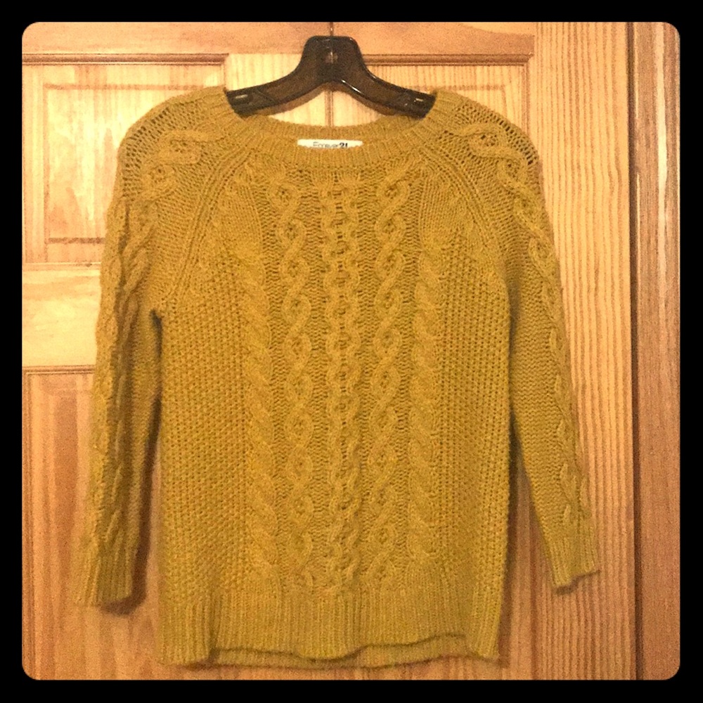 Forever 21 sweater. Size medium.